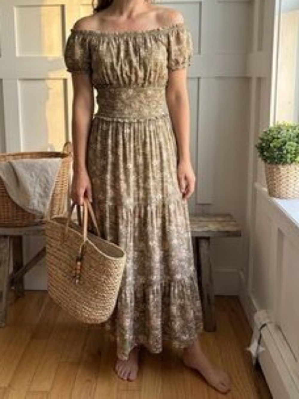 Trixxi Sage tiered ditsy floral smocked maxi dress S short puff sleeves romantic